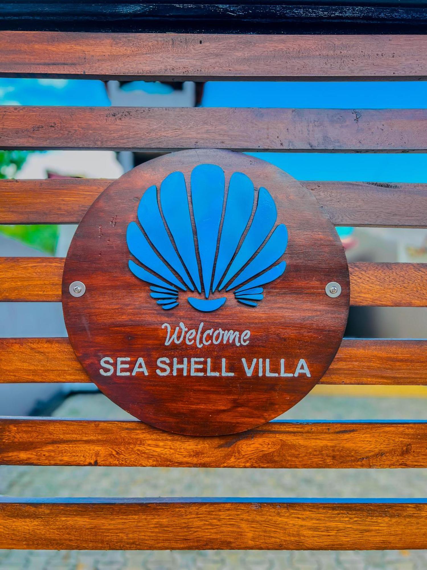 Sea Shell Villa Hikkaduwa 2 Separate Cabanas Ocean Front Villa Екстериор снимка